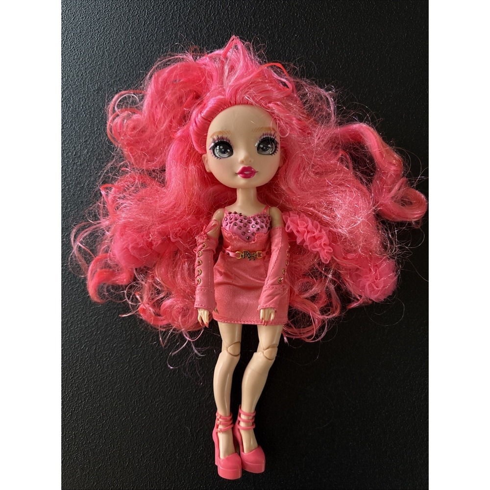 MGA Rainbow High Fashion Doll Series 5 Priscilla Perez